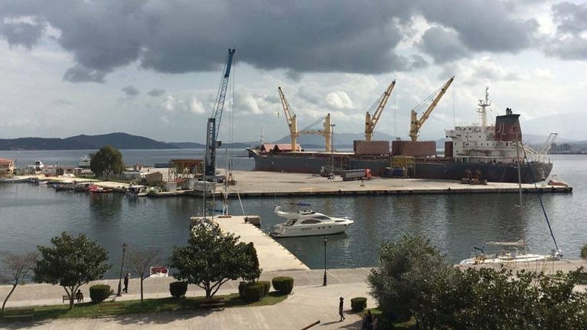 Τραγωδία στην Πρέβεζα: Σοκ στο λιμάνι από τον εντοπισμό νεκρού άνδρα – Σε εξέλιξη οι έρευνες των αρχών
