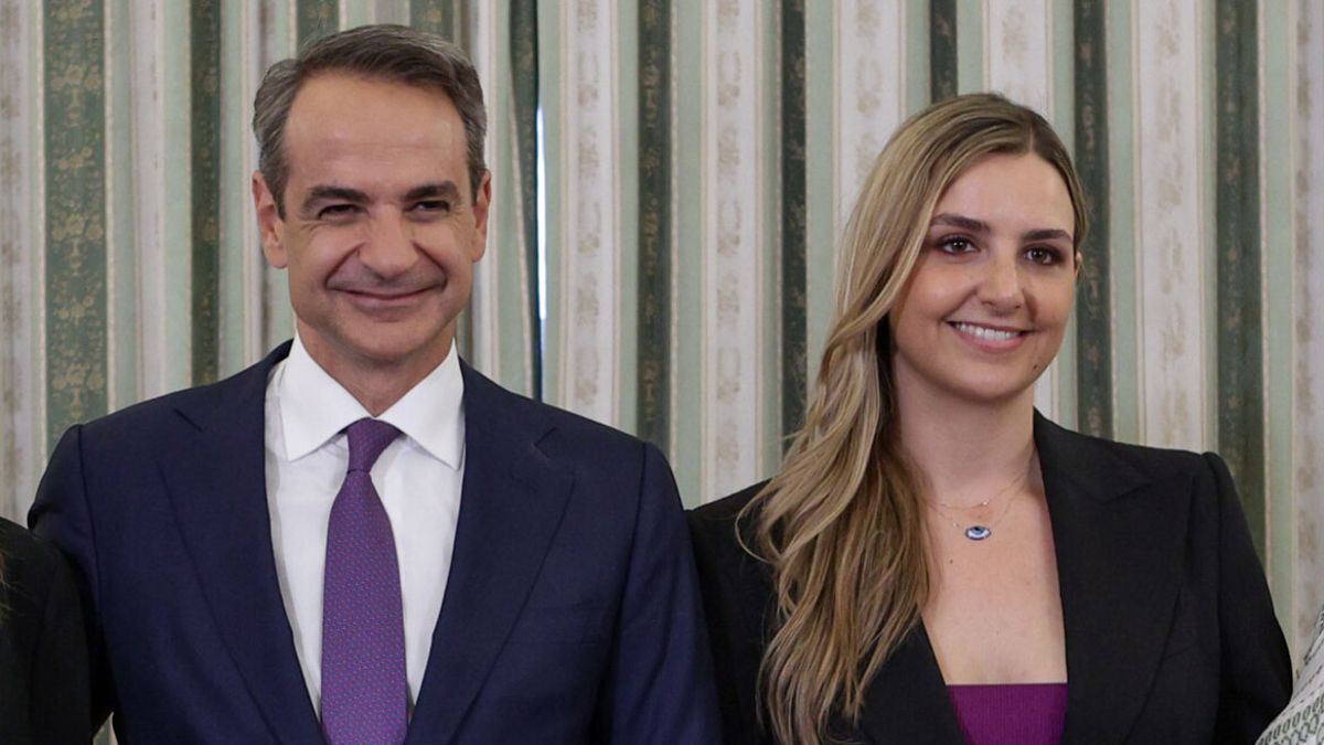 Η Σοφία Μητσοτάκη έστειλε εξώδικο στο site που έγραψε για την επιστροφή της από το Ντουμπάι! Τι απάντησαν οι δημοσιογράφοι;