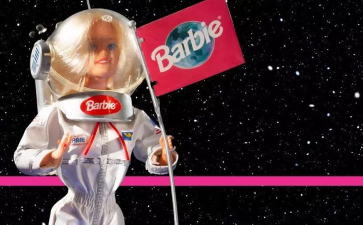 Η Barbie είχε ήδη ντυθεί αστροναύτης