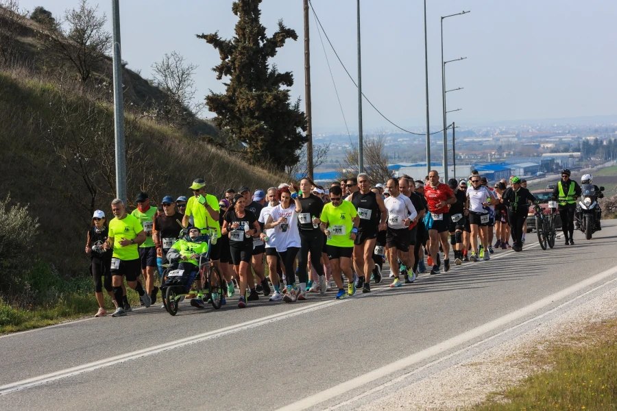 Τεμπη: Αγώνας δρόμου με τον πατέρα του Γεράσιμου συμμετέχοντα