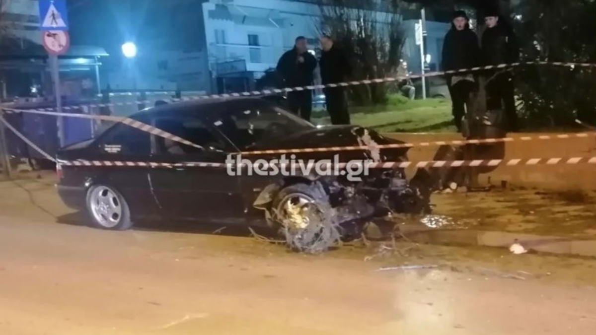 Τρομακτικό τροχαίο στη Θεσσαλονίκη: Οδηγός ΙΧ καβάλησε το πεζοδρόμιο και σκότωσε 25χρονο