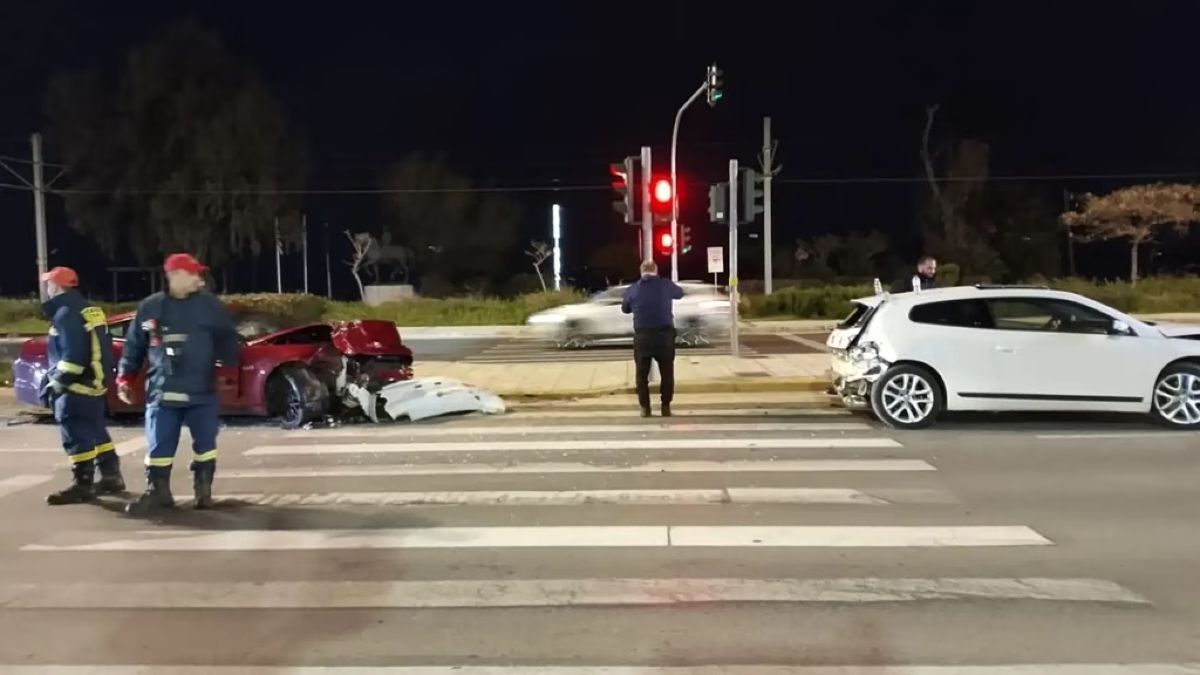 Τροχαίο-σοκ στην Ποσειδώνος