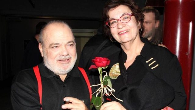 Συγκινεί η σύζυγος του Χρήστου Βαλαβανίδη για τον θάνατό του: «Βασανίστηκε, δεν έζησε και αυτό μας πληγώνει»