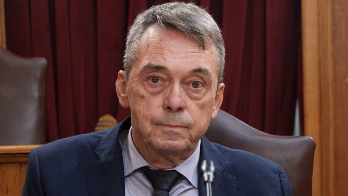 Η κατάθεση του Γρηγόρη Βάρρα για απάτες και υπεξαγωγή εγγράφων