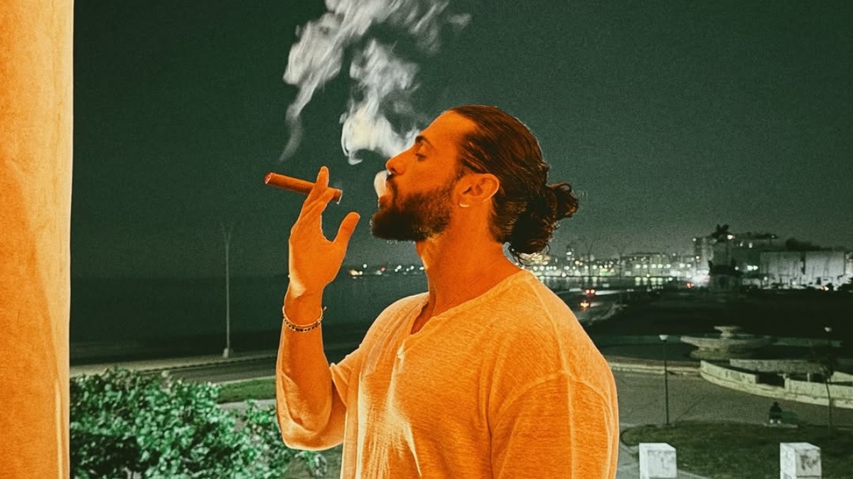 Κωνσταντίνος Βασάλος έτσι όπως δεν τον έχετε ξαναδεί ποτέ στην Κούβα