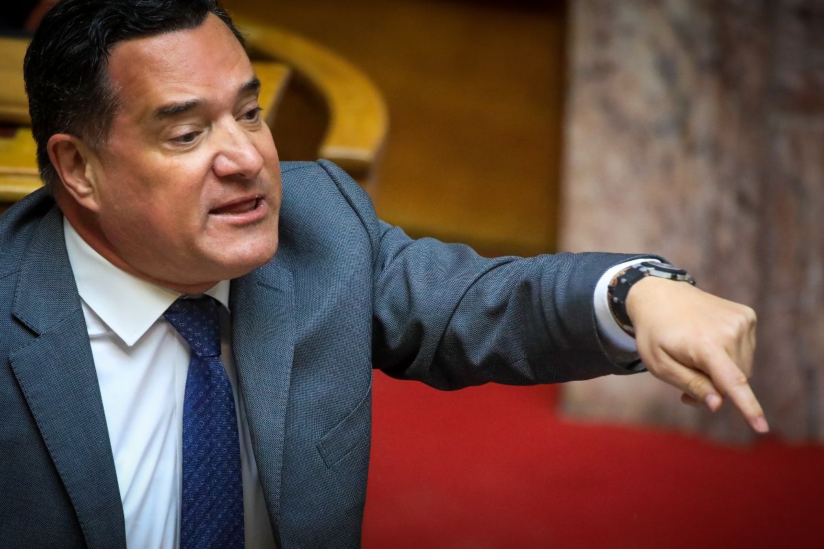 Πολιτική ένταση στα άκρα