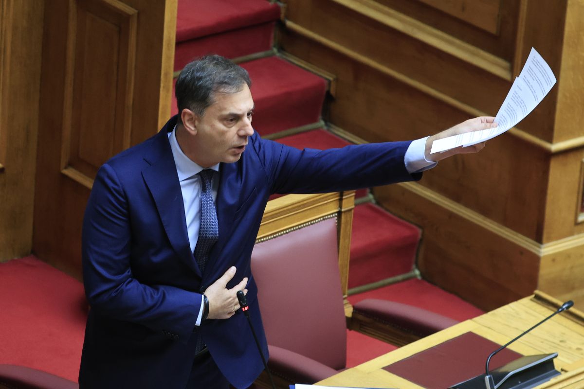 Χάρης Θεοχάρης