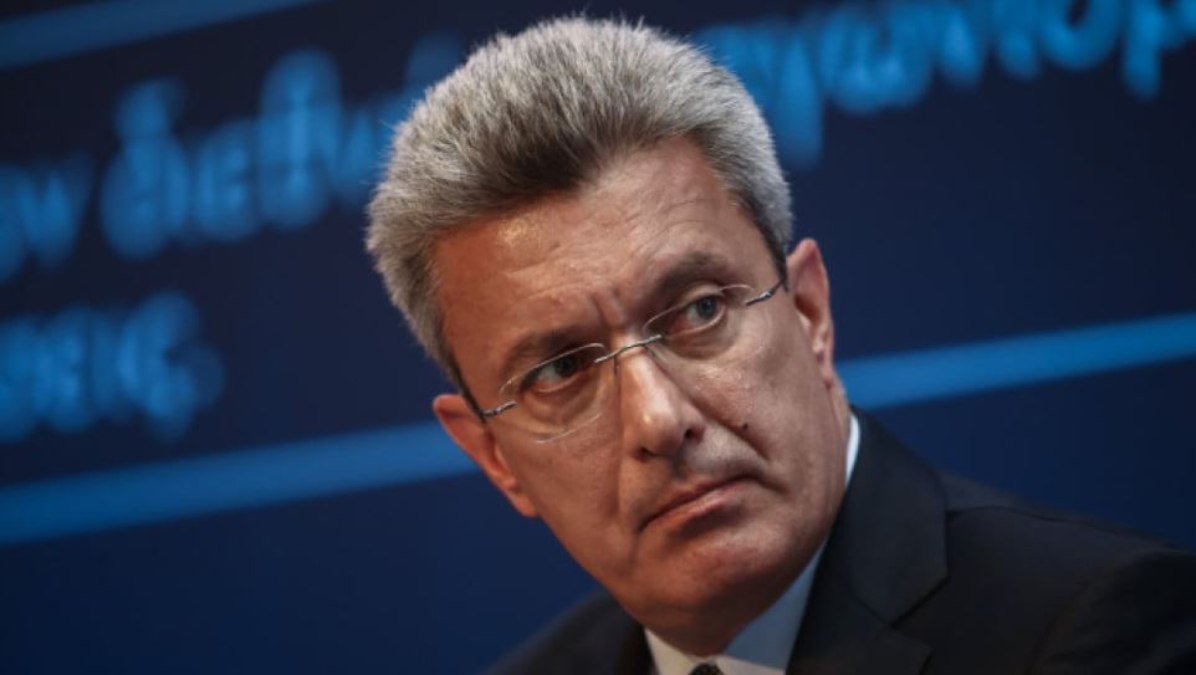 Σοβαρό επεισόδιο στο αεροδρόμιο με Χατζηνικολάου και γνωστό πολιτικό!