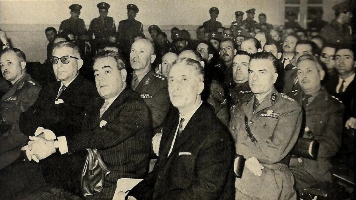 Το δικαστήριο έκρινε ένοχους 15 αξιωματικούς για «στάση» και «συνωμοσία προς εκτέλεση στάσεως»