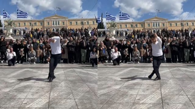 Πιτσιρίκι 10 ετών στο Σύνταγμα τρελαίνει τον κόσμο με τις χορευτικές του ικανότητες στο ζεϊμπέκικο
