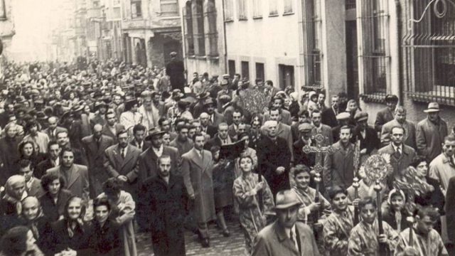 Ποιοι ήταν οι Καραμανλήδες που έφεραν τον παστουρμά στην Ελλάδα: Μιλούσαν τουρκικά αλλά ήταν Χριστιανοί Ορθόδοξοι