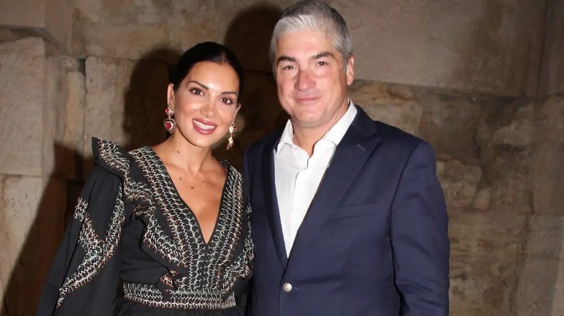 Η Σταματίνα Τσιμτσιλή, με τον σύζυγό της Θέμη Σοφό