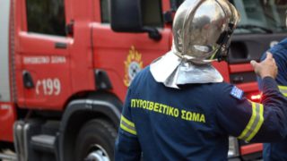 Η φωτιά προκλήθηκε από μηχανική βλάβη στον κινητήρα του οχήματος