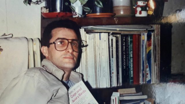 7 Απριλίου 1976: Το «έγκλημα πάθους» του Χρήστου Ρούσσου που σκότωσε τον εραστή του – Η υπόθεση που «ξεσκέπασε» τις προκαταλήψεις της Ελλάδας του ’70