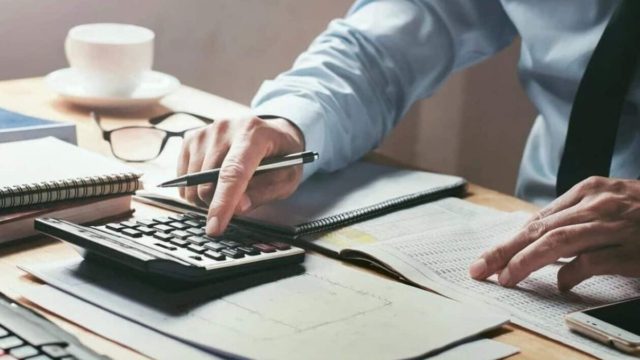 Η μεγάλη επιστροφή των 72 δόσεων: Ποιοι κερδίζουν φορολογική ενημερότητα και «παγωμένες» διώξεις με τις παρεμβάσεις