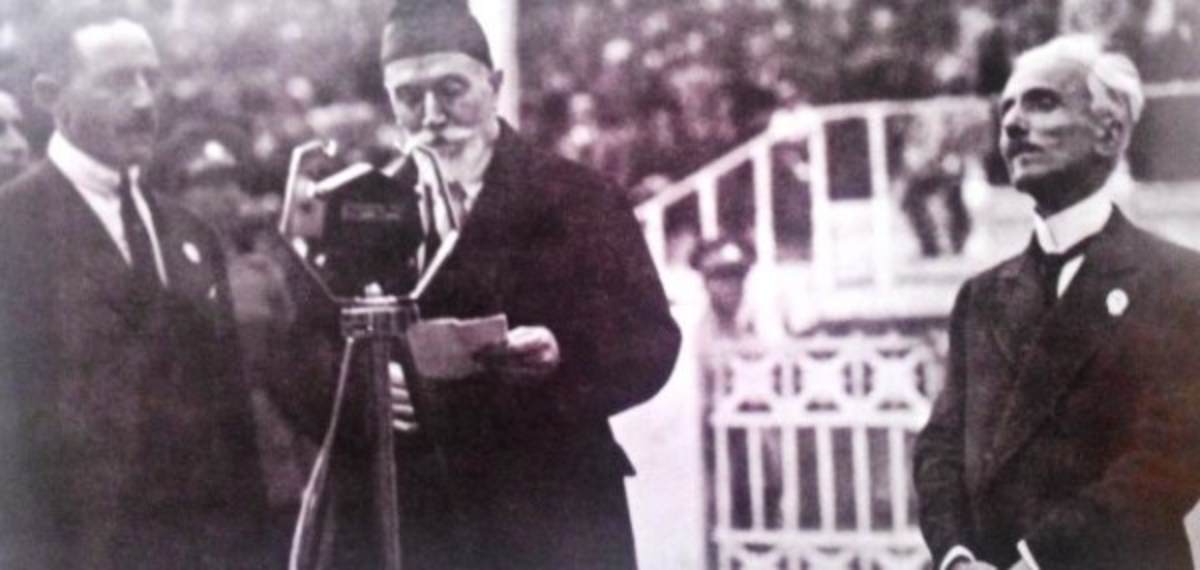 Ο Σπανούδης με τον Ελ. Βενιζέλο κατά την έναρξη της Βαλκανιάδας 