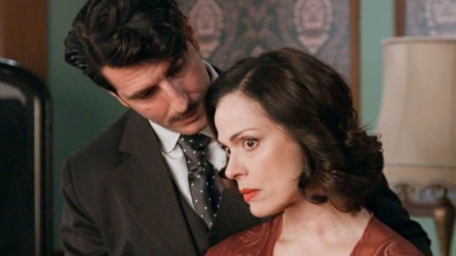 Grand Hotel» (21/4): Η πρόταση γάμου του Ρήγα στην Κυβέλη και η αντίδραση που τα αλλάζει όλα