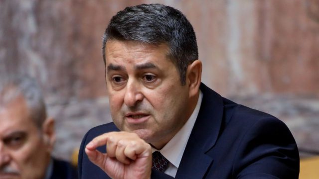 Αισιοδοξία για τον Γιώργο Μυλωνάκη: Ολοκληρώθηκε με επιτυχία ο εμβολισμός – «Πήγε πολύ καλά» η επέμβαση