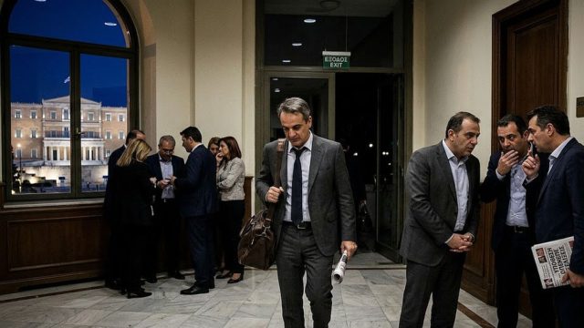 Ο Μητσοτάκης πήρε την απόφαση: Ποιος είναι ο άνθρωπος που παίρνει τα ηνία και το παρασκήνιο που θα συζητάει όλη η χώρα από αύριο!
