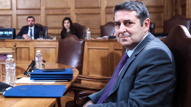 Συναγερμός στο Μέγαρο Μαξίμου: Στον Ευαγγελισμό εσπευσμένα ο Γιώργος Μυλωνάκης – Κατέρρευσε κατά τη διάρκεια του πρωινού καφέ