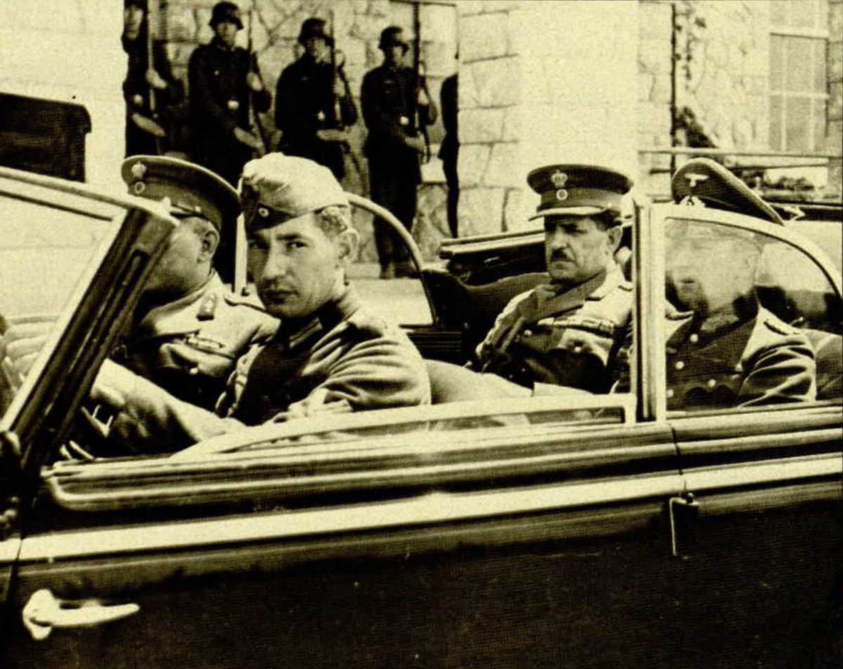 Υπογράφεται το πρωτόκολλο συνθηκολόγησης από τον Γεώργιο Τσολάκογλου