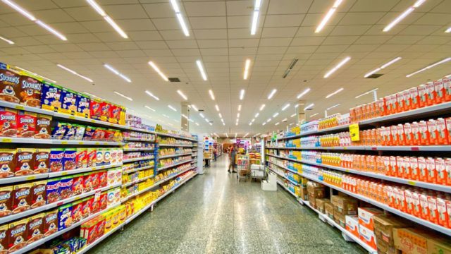 Σούπερ μάρκετ στην Γαλλία: Πόσο κάνουν τα προϊόντα; Βίντεο για να συγκρίνετε με τα ελληνικά 