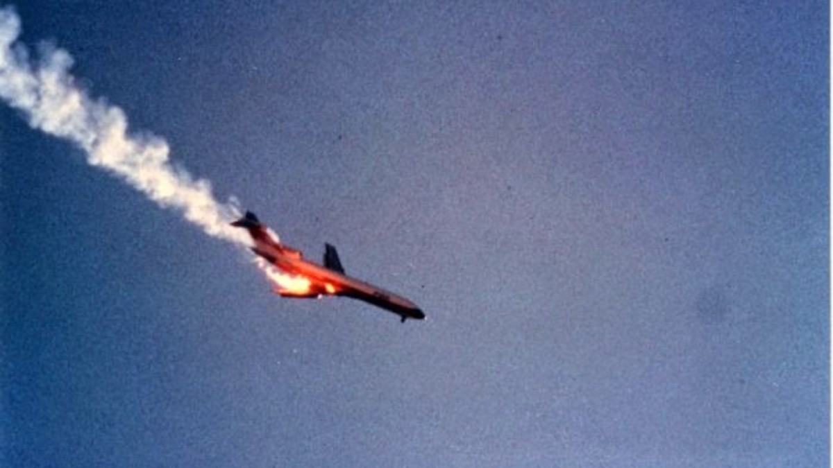 Σαν σήμερα, 02 Απριλίου 1986: Βόμβα εκρήγνυνται σε αεροσκάφος της TWA πάνω από το Άργος