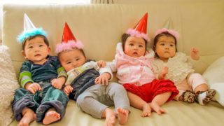 Πόσα παιδιά πρέπει να κάνεις για να ζήσεις περισσότερο; Η επιστήμη βρήκε τον «χρυσό αριθμό»