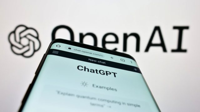 ChatGPT: Σταματήστε να ακούτε «μπράβο» – Η κίνηση ματ που μετατρέπει την τεχνητή νοημοσύνη στον πιο αυστηρό σας συνεργάτη