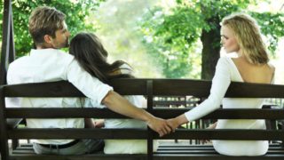 Μην πείτε ότι δεν σας προειδοποιήσαμε: Τα ζώδια που έχουν το «μικρόβιο» της απιστίας