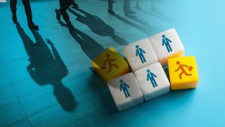 Νέο επίδομα ανεργίας: Έως 1.375 ευρώ τον μήνα για 15.000 δικαιούχους – Ποιοι κερδίζουν περισσότερα