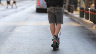 Θρήνος στην Ηλεία για τον 13χρονο μαθητή που έχασε τη ζωή του σε τροχαίο με πατίνι στα Μακρίσια.