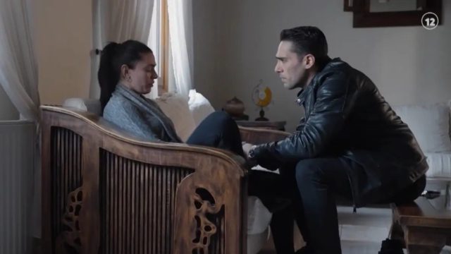 Η Γη της Ελιάς: Σοκ! Το σπίτι της Αριάδνης & του Κουράκου στις φλόγες – Το μωρό παγιδευμένο