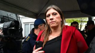 Καταγγελία Κωνσταντοπούλου για επιθεωρητές εργασίας – Κατέληξαν στο ΑΤ Ομόνοιας μετά από ένταση