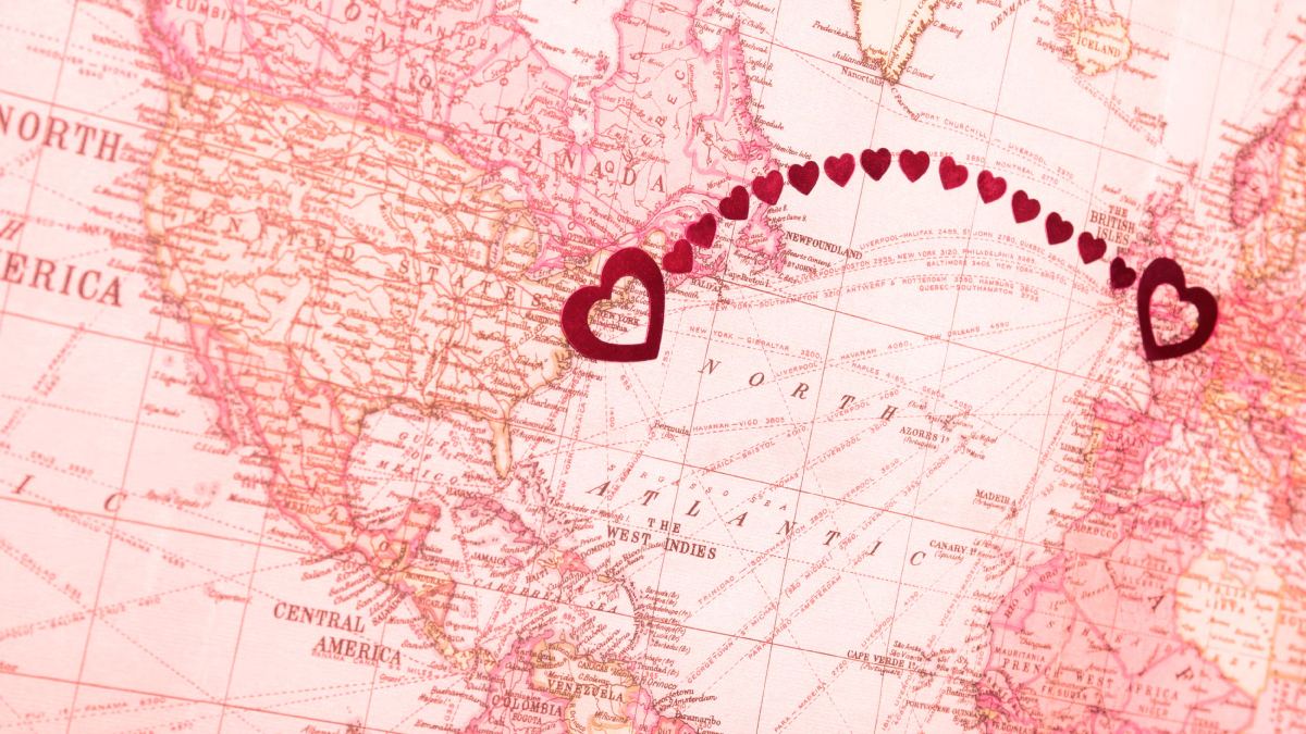 Πώς να κρατήσετε ζωντανή μια σχέση από απόσταση: Οδηγός επιβίωσης για ζευγάρια