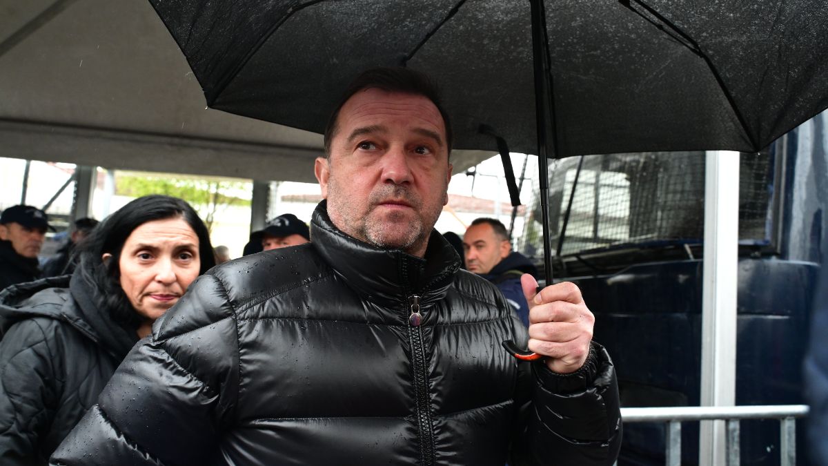 Νίκος Πλακιάς: «Με την Καρυστιανού δεν μιλάμε καν, για μένα είναι πολιτικός – Ποτέ δεν φοβήθηκα μην με πουν συστημικό»