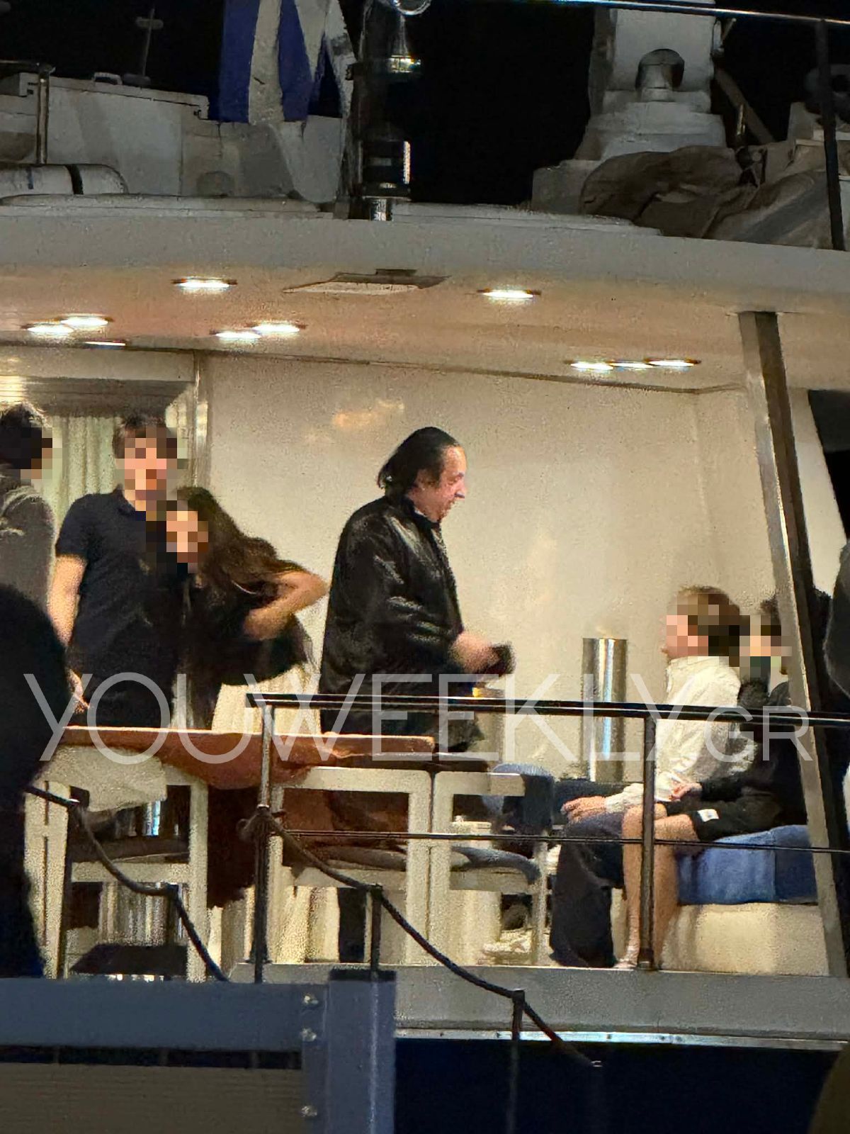 Ιδιωτικό gathering στο σκάφος του Ριχάρδου στον Πόρο