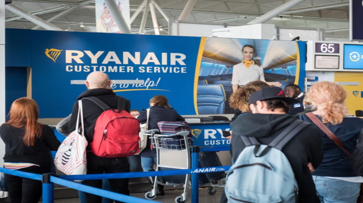 Τέλος το check-in όπως το ξέρατε στη Ryanair: Η αλλαγή-σοκ που πρέπει να γνωρίζετε πριν το επόμενο ταξίδι σας!