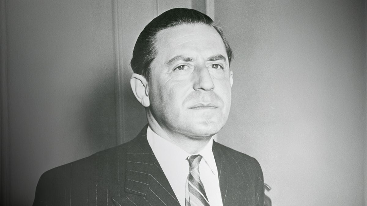 30 χρόνια από τον θάνατο του Σταύρου Νιάρχου: Οι τελευταίες ημέρες του μεγιστάνα στη Ζυρίχη και ο υιός Κωνσταντίνος στο πλευρό του