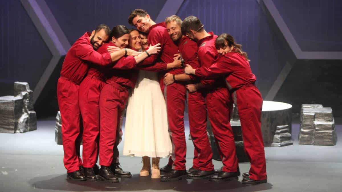 Παράσταση σε σκηνοθεσία από τον Γιώργο Καπουτζίδη