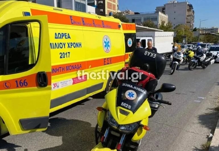 Θεσσαλονίκη: Σοκ στο Βαρδάρι από τον θάνατο 59χρονης μετά από πτώση από τον τρίτο όροφο.