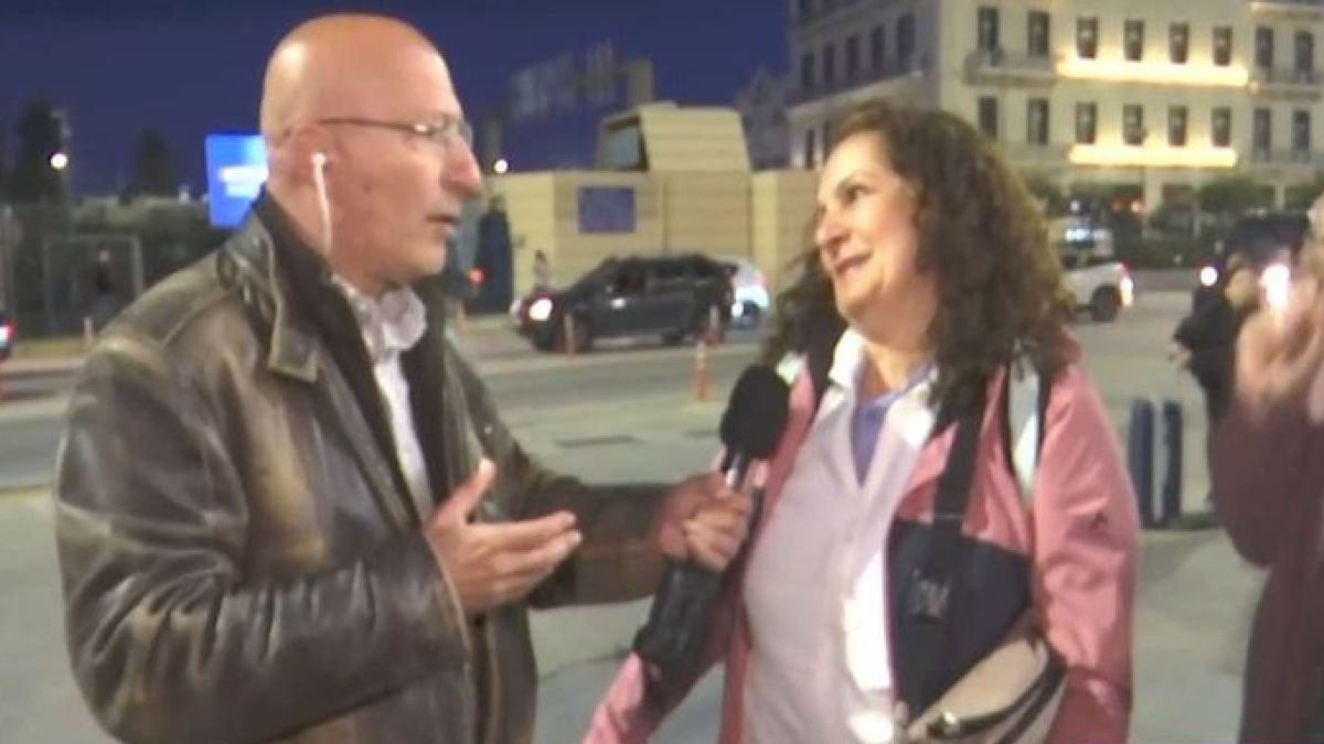 Η επική ατάκα που αιφνιδίασε τον Τσελίκα σε ζωντανό
