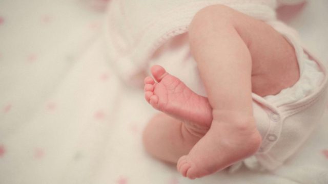 Τραγωδία στην Πάτρα: Πέθανε βρέφος μόλις 14 ημερών – Σε σοκ η τοπική κοινωνία