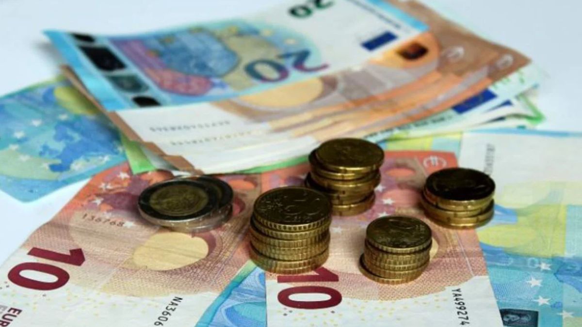 Επίδομα ανεργίας: Πώς διαμορφώνονται τα ποσά με το νέο σύστημα