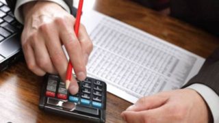 Από τις 20.000 στις 100.000 Ευρώ: Οι χρυσές κατηγορίες και οι μεγάλοι χαμένοι των εφάπαξ – Ποιοι παίρνουν τι;