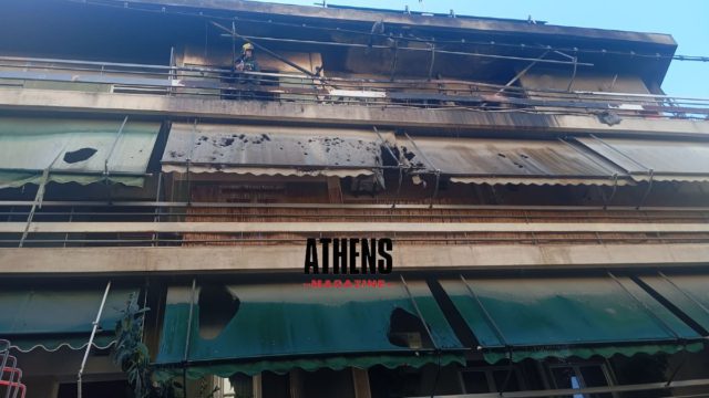 Οικογενειακή τραγωδία στον Κολωνό: Διαμέρισμα έγινε πύρινος τάφος για δύο αδέλφια – Φωτογραφίες από το σημείο