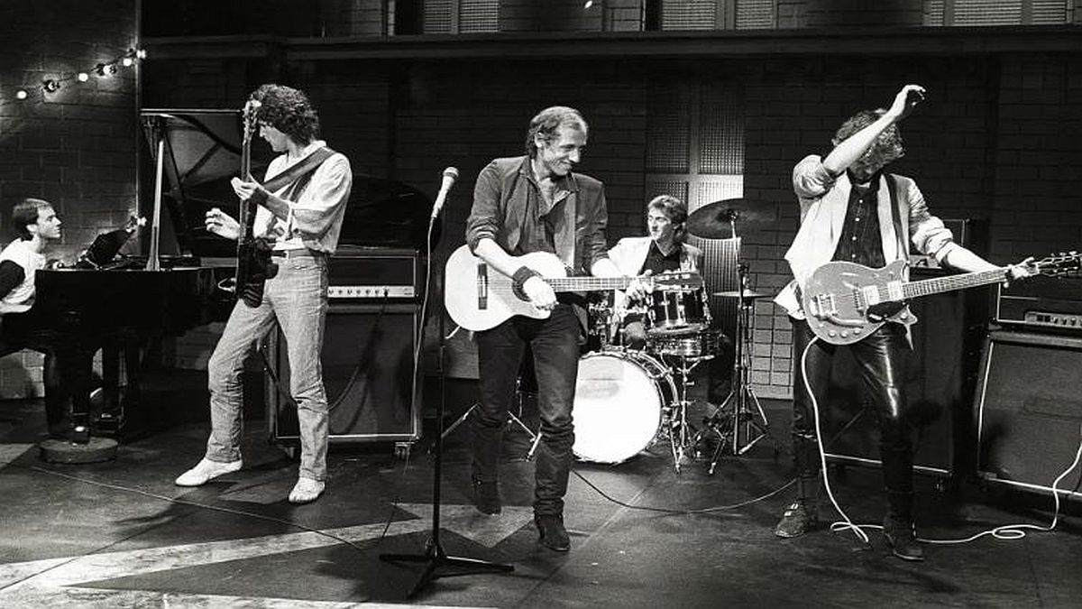 Σαν σήμερα, 19 Μαΐου 1978: Το «Sultans of Swing» και η αρχή των Dire Straits που άλλαξε το ροκ