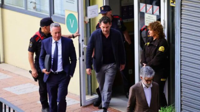 Σε δημόσια αντεπίθεση ο γιος του ιδρυτή της Mango – Δημοσίευσε βίντεο για να αντικρούσει τις κατηγορίες