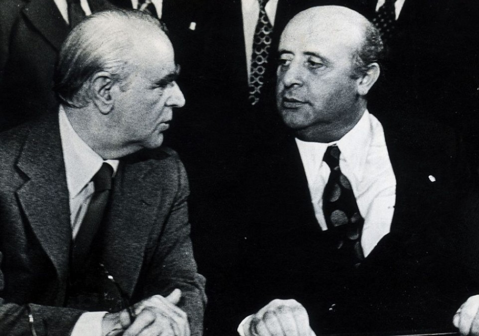 Σαν σήμερα 1975: Η συνάντηση Καραμανλή – Ντεμιρέλ και η χαμένη ευκαιρία κοινής προσφυγής στη Χάγη