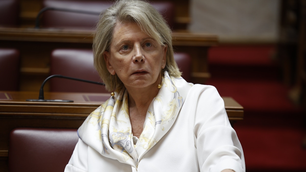 Η Ακρίτα μετά τις απειλές για Γιωτόπουλο: «Δεν θα γίνω αρεστή σε κανένα κερατά… έτσι με έκαναν οι γονείς μου»